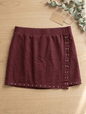 HALARA Burgundy Mini Skirt with Studded Accents